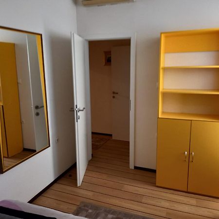 Apartmani Lucin Риека Экстерьер фото